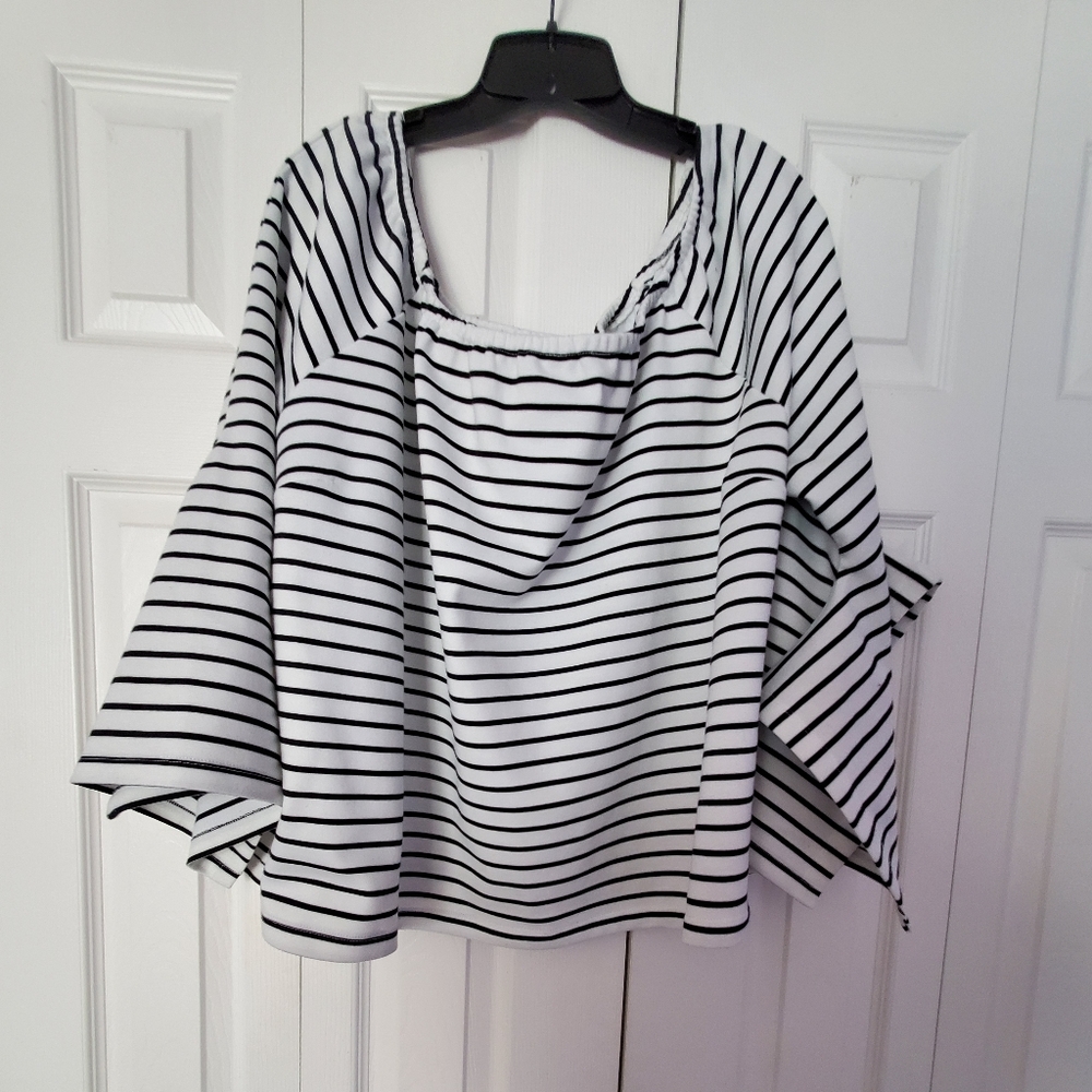 Wendy Williams Black & White Striped Top